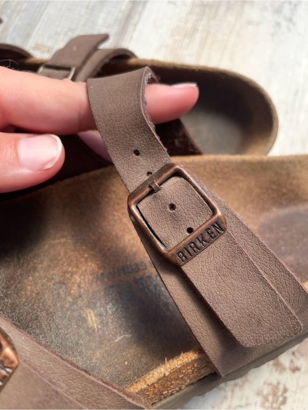 GUC Genuine Birkenstock Strappy Sandals - Picture 5 of 7